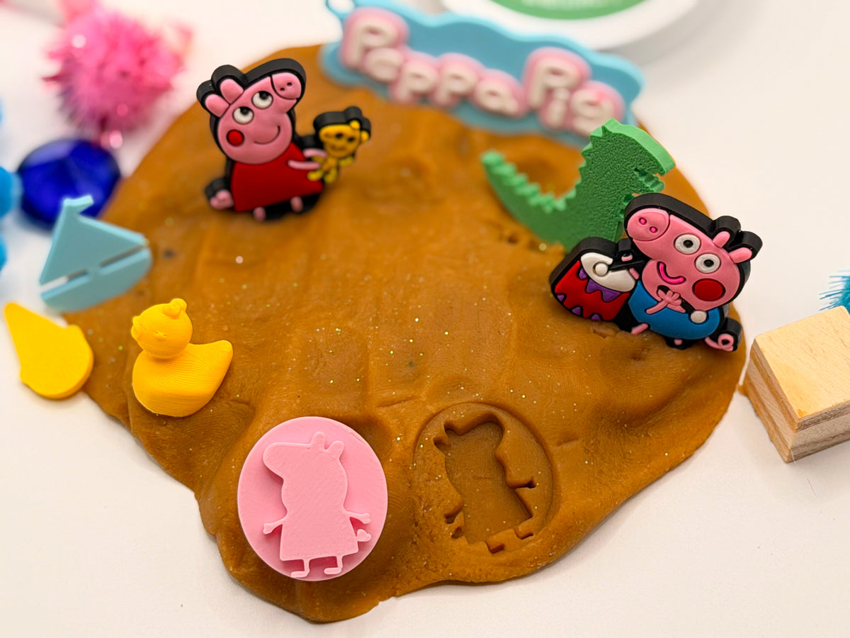Petit monde signature inspiré de Peppa Pig