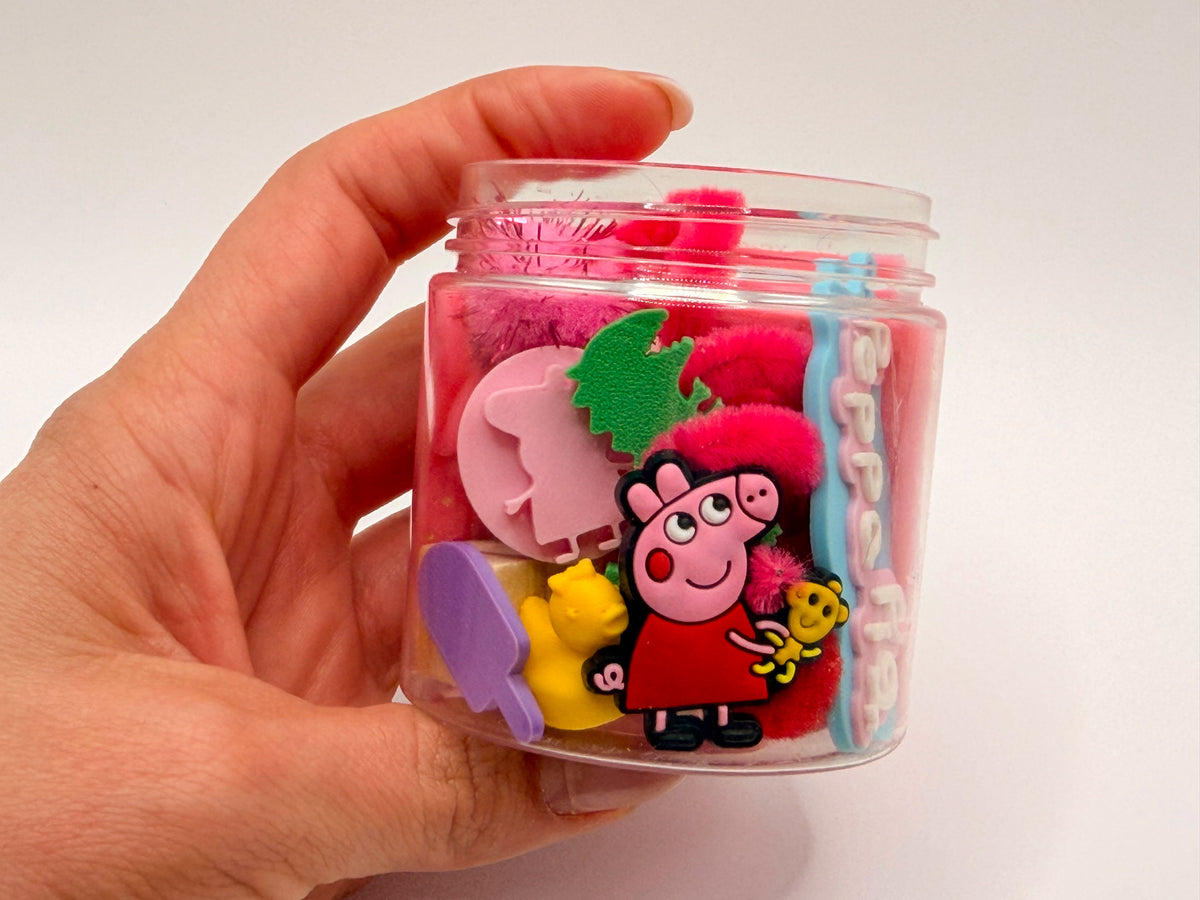 Petit monde signature inspiré de Peppa Pig