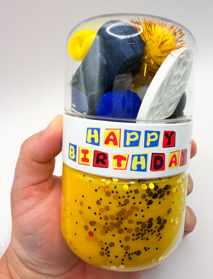Pequeño mundo con firma de superhéroe personalizada