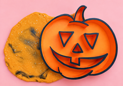 Happy Pumpkin Sensory Tray & Playdough Cutter